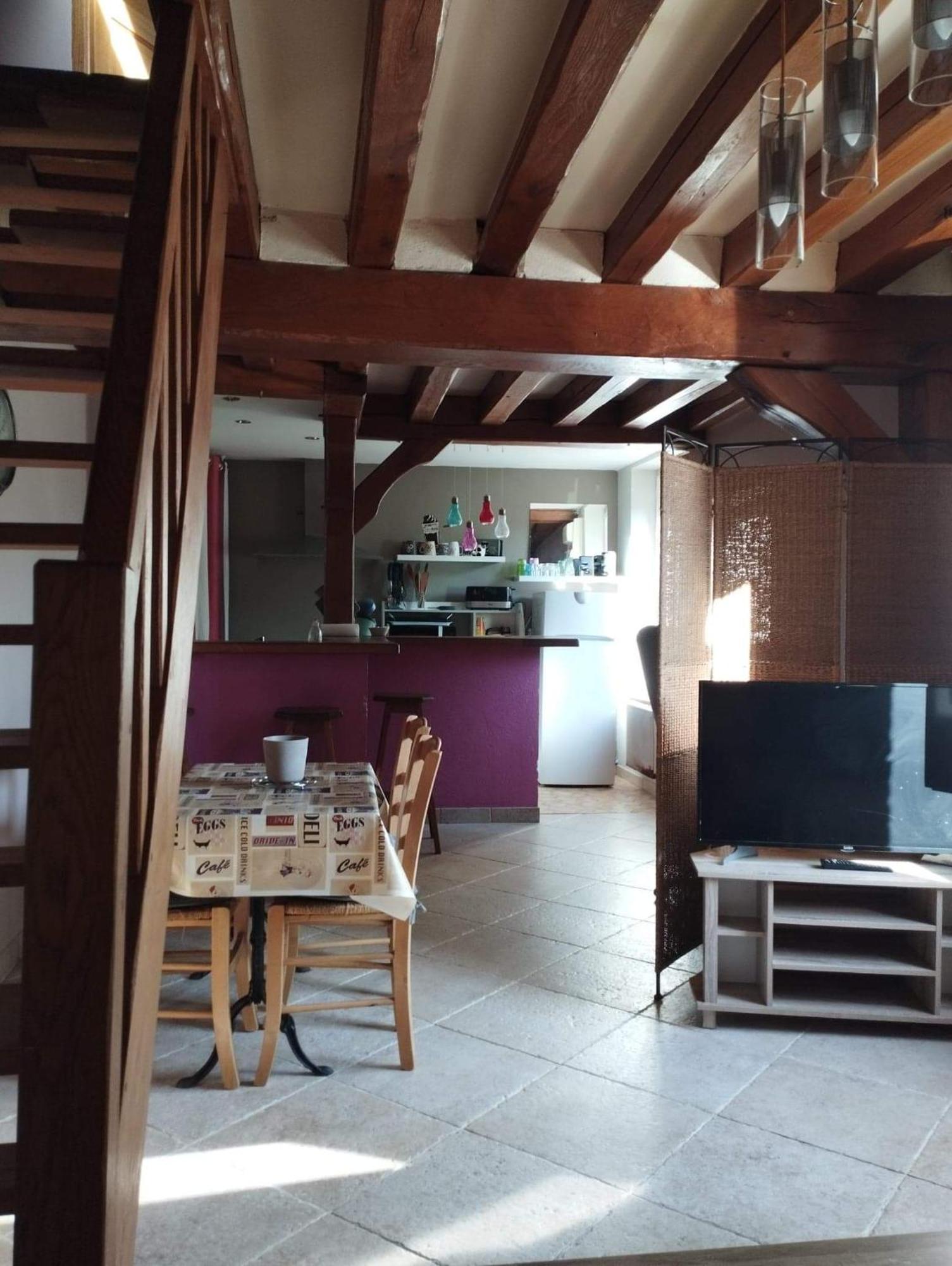 Charmante Petite Maison De Bourg Apartment Autry-le-Chatel ภายนอก รูปภาพ